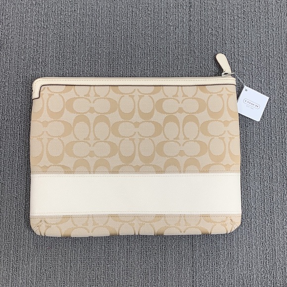 Coach Signature Stripe Tablet Ipad Sleeve Khaki White Canvas Jacquard F61716 - Picture 4 of 10